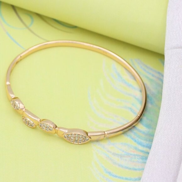 Rose Gold Plated Bangle with Leaf-Inspired Sparkling Design, XPBL0552 - Picture 5 of 12